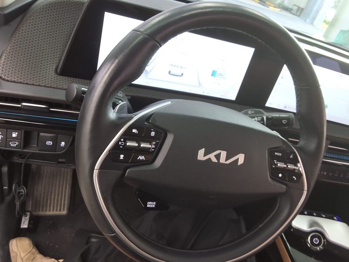 KIA EV6 LONG RANGE 2WD EARTH 2022 - zdjęcie 23