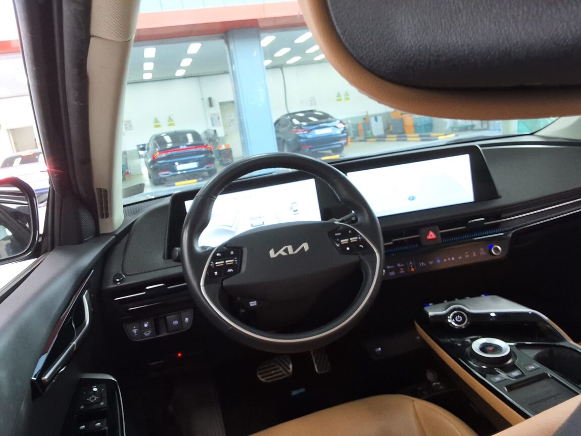 KIA EV6 LONG RANGE 2WD EARTH 2022 - zdjęcie 12