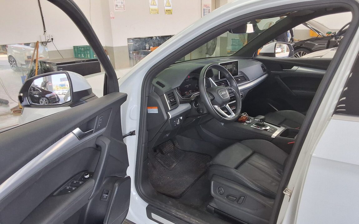 AUDI Q5 (2ND GEN) 45 TFSI QUATTRO PREMIUM 2020 - zdjęcie 10