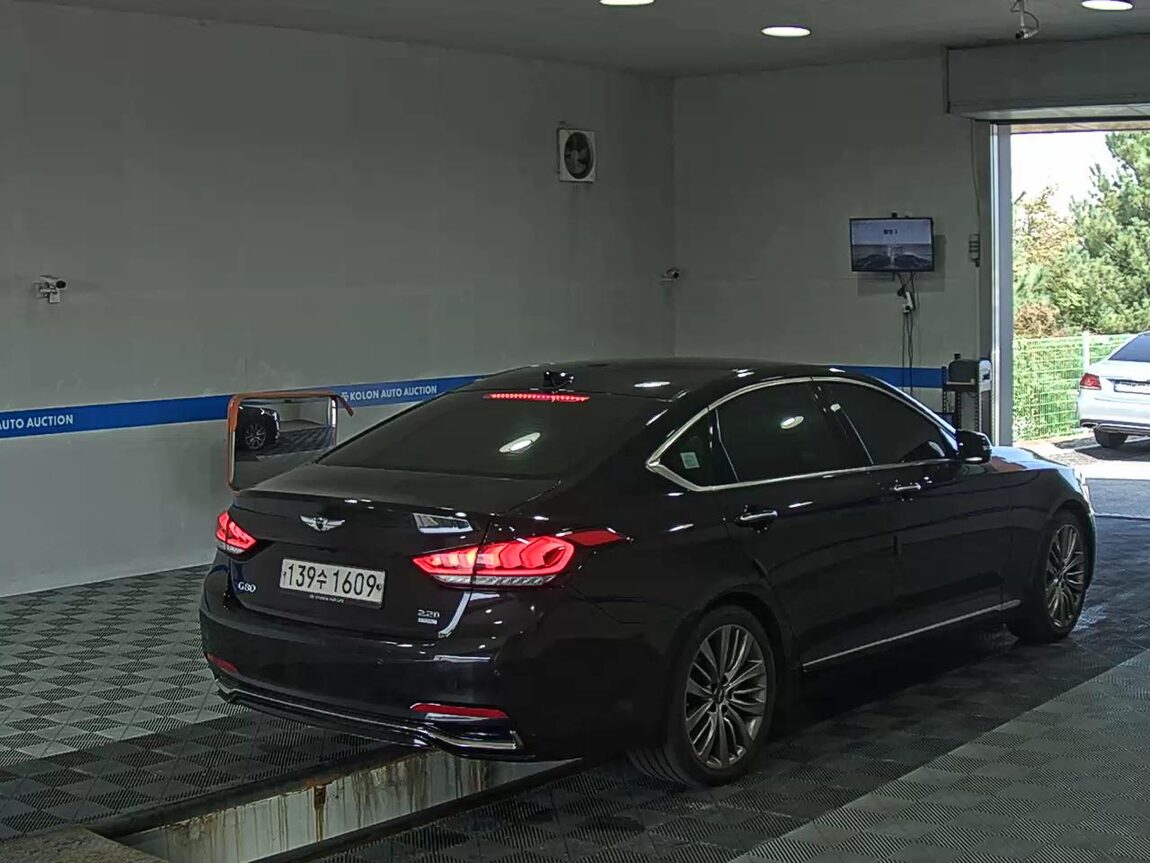 GENESIS G80 2.2 D AWD PREMIUM LUXURY 2019 - zdjęcie 5