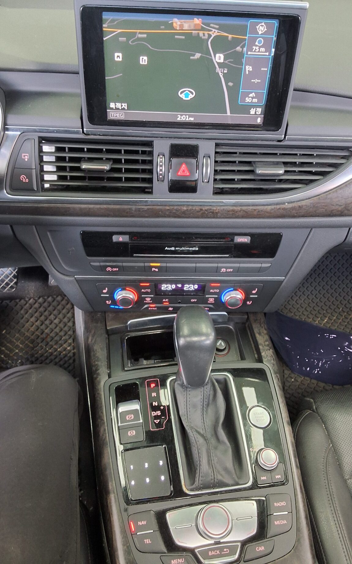 AUDI A6 (4TH GEN) 35 TDI QUATTRO PREMIUM 2018 - zdjęcie 18