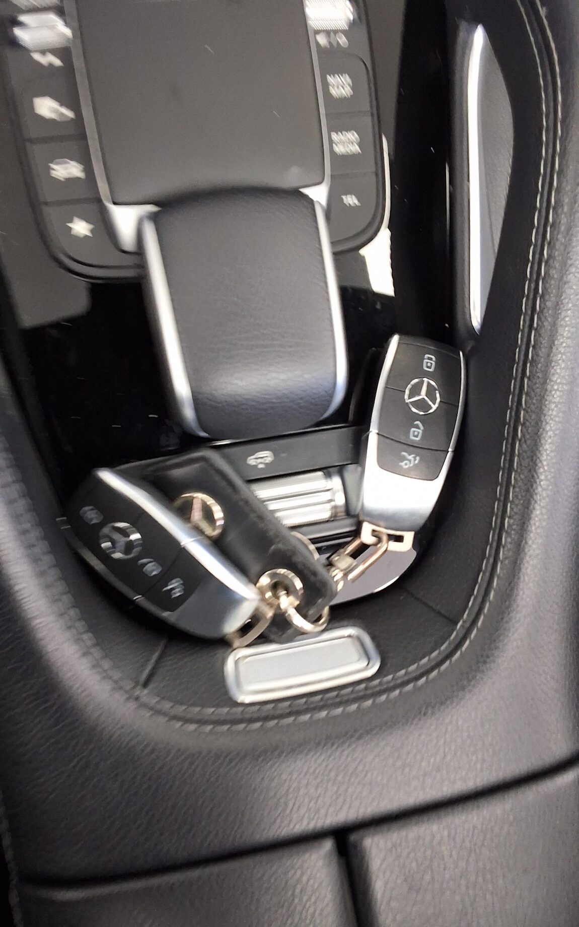 MERCEDES-BENZ GLE-CLASS (4TH GEN) GLE 400d 4MATIC COUPE 2022 - zdjęcie 20