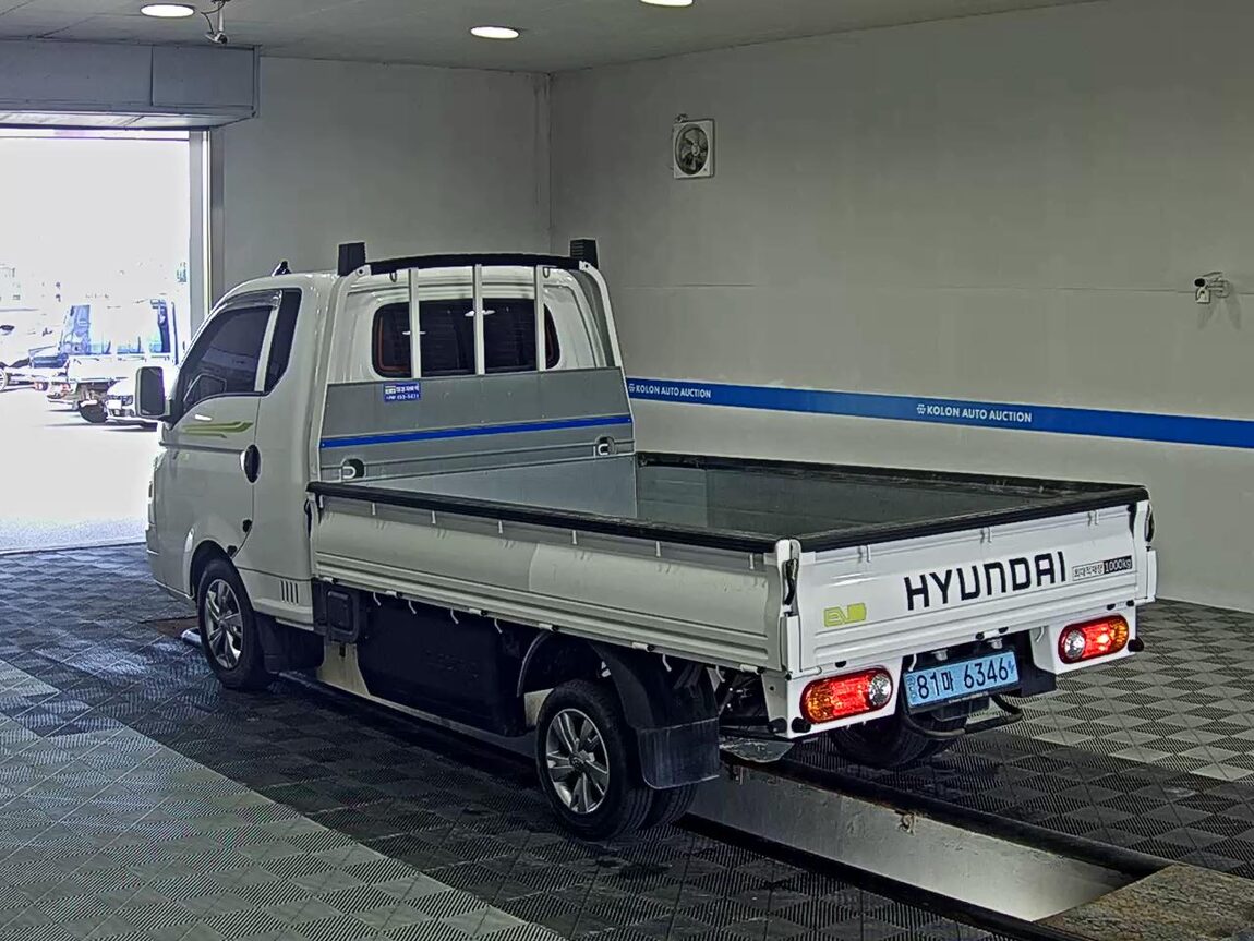 HYUNDAI PORTER II ELECTRIC CARGO PREMIUM SPECIAL 2023 - zdjęcie 6
