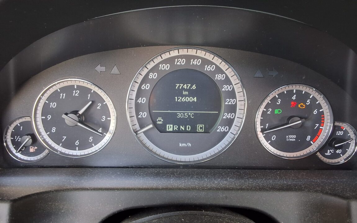 MERCEDES-BENZ E-CLASS (4TH GEN) COUPE E350 2010 - zdjęcie 9