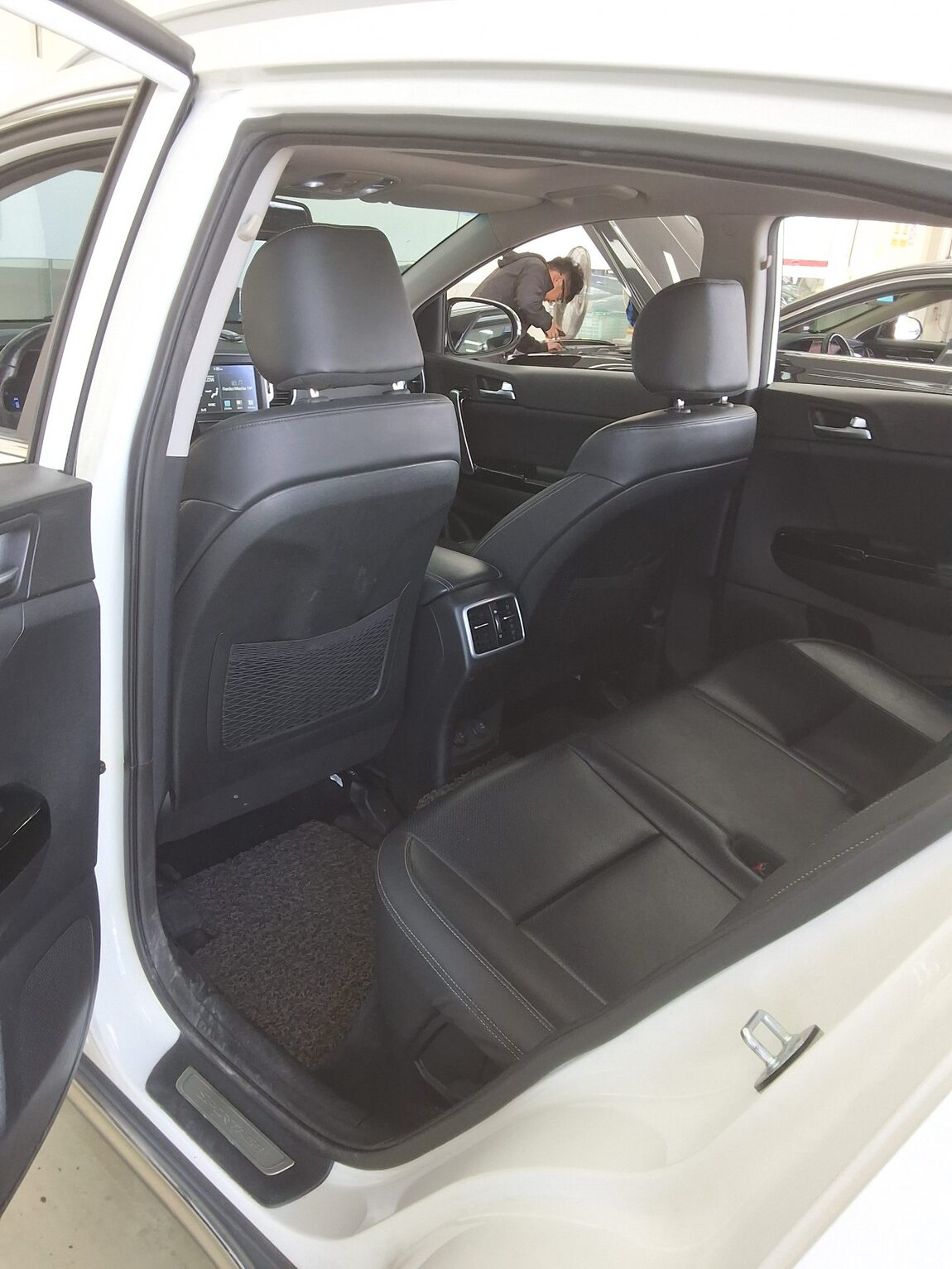 KIA NEW SPORTAGE R2.0 2WD NOBLESSE SPECIAL 2016 - zdjęcie 12