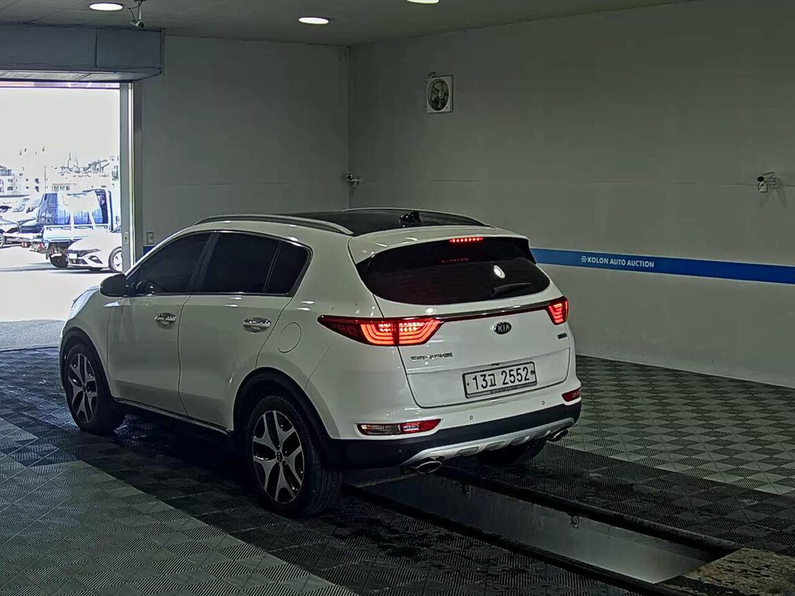 KIA NEW SPORTAGE R2.0 2WD NOBLESSE SPECIAL 2016 - zdjęcie 6