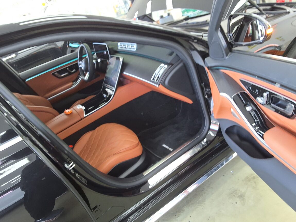 MERCEDES-BENZ S-CLASS (7TH GEN) S400d 4MATIC 2022 - zdjęcie 14