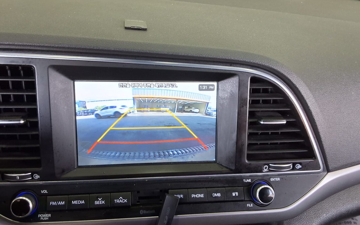 HYUNDAI AVANTE AD 1.6 GDi MODERN 2016 - zdjęcie 19