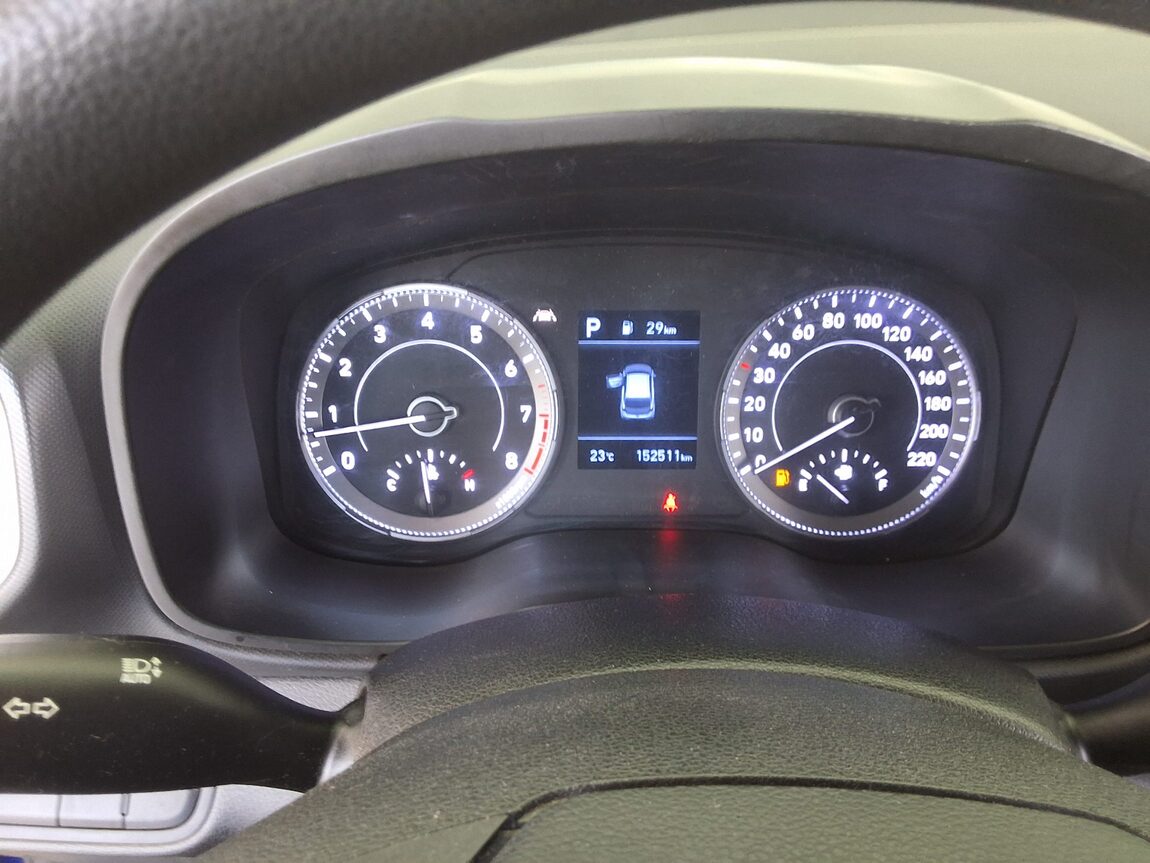 HYUNDAI VENUE 1.6 GASOLINE SMART 2022 - zdjęcie 9