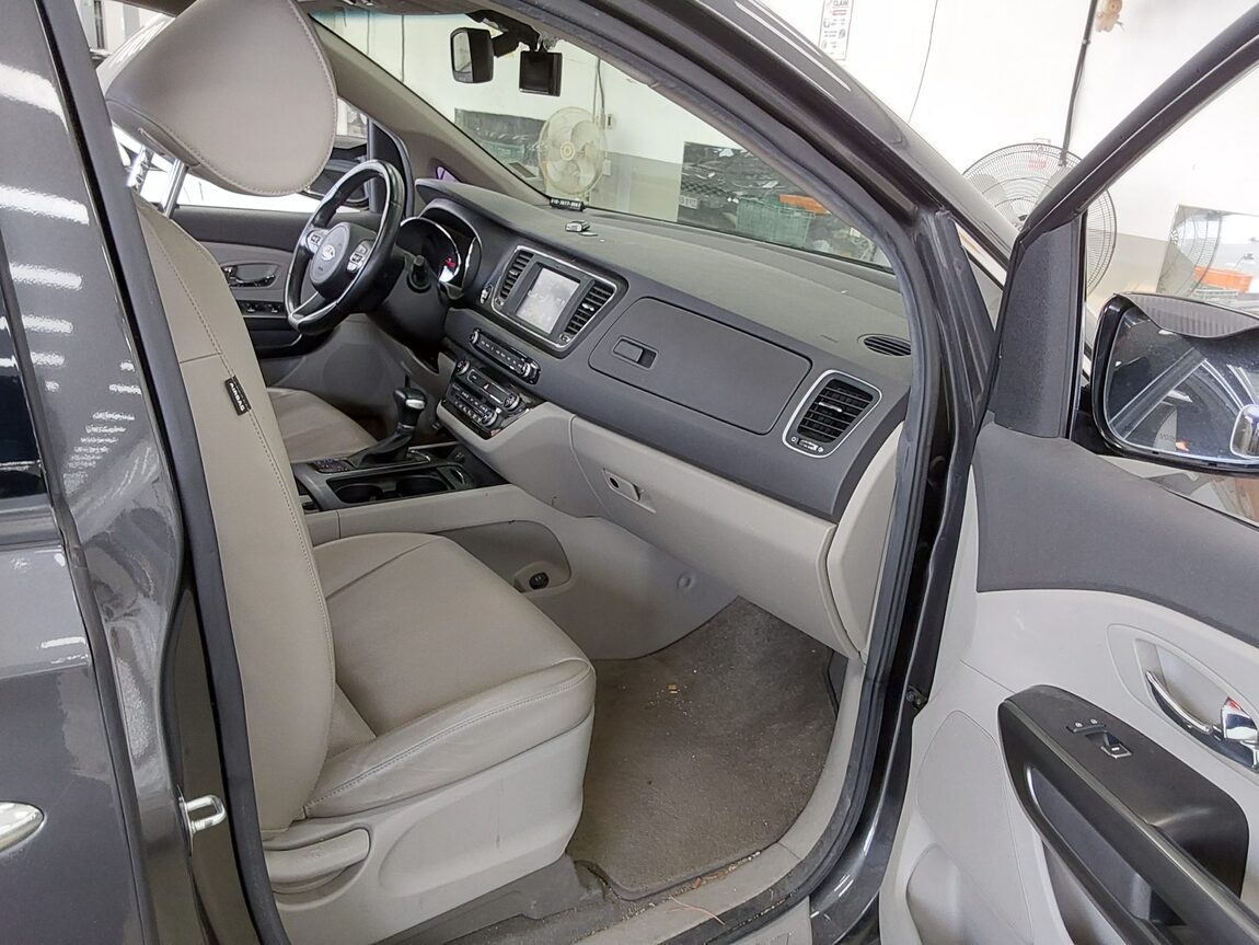 KIA ALL NEW CARNIVAL 11-SEATER DIESEL LUXURY 2018 - zdjęcie 14