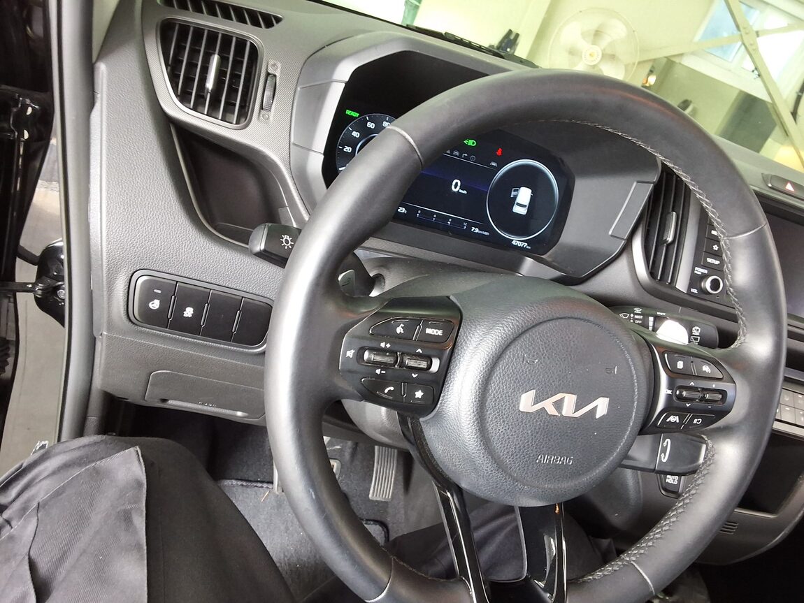 KIA THE KIA RAY EV 4-SEATER AIR 2024 - zdjęcie 22