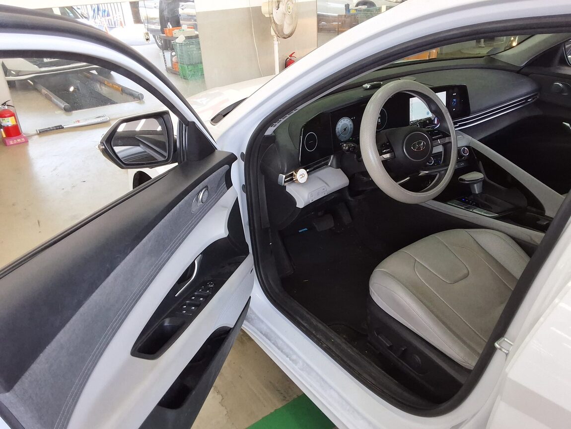 HYUNDAI AVANTE HYBRID (CN7) HEV INSPIRATION 2023 - zdjęcie 10