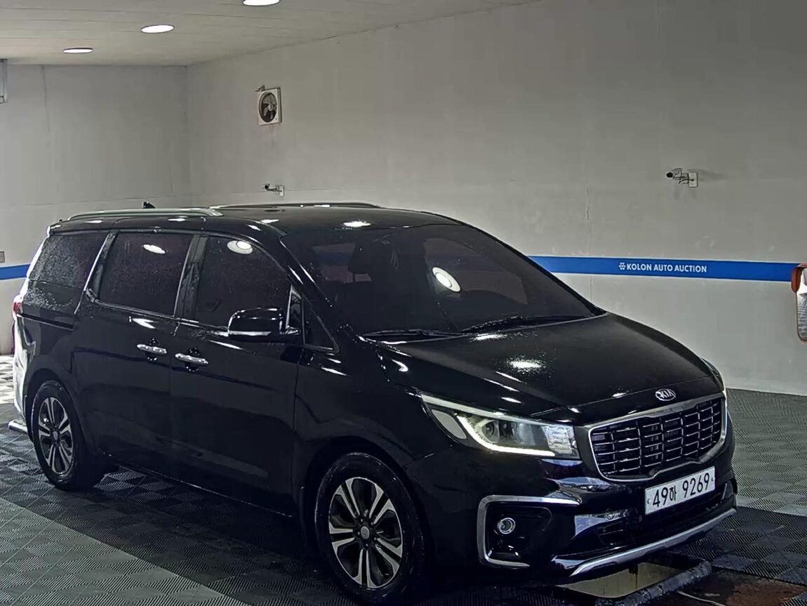 KIA THE NEW CARNIVAL 9-SEATER DIESEL LUXURY 2019 - zdjęcie 3