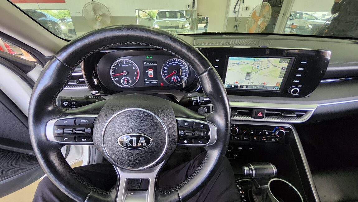KIA NEW K5 (DL3) 2.0 LPI RENTAL CAR STANDARD 2021 - zdjęcie 18