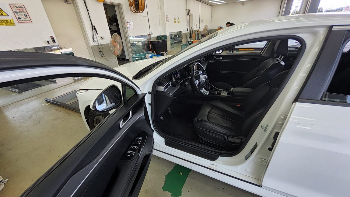 KIA NEW K5 (DL3) 2.0 LPI RENTAL CAR STANDARD 2021 - zdjęcie 10