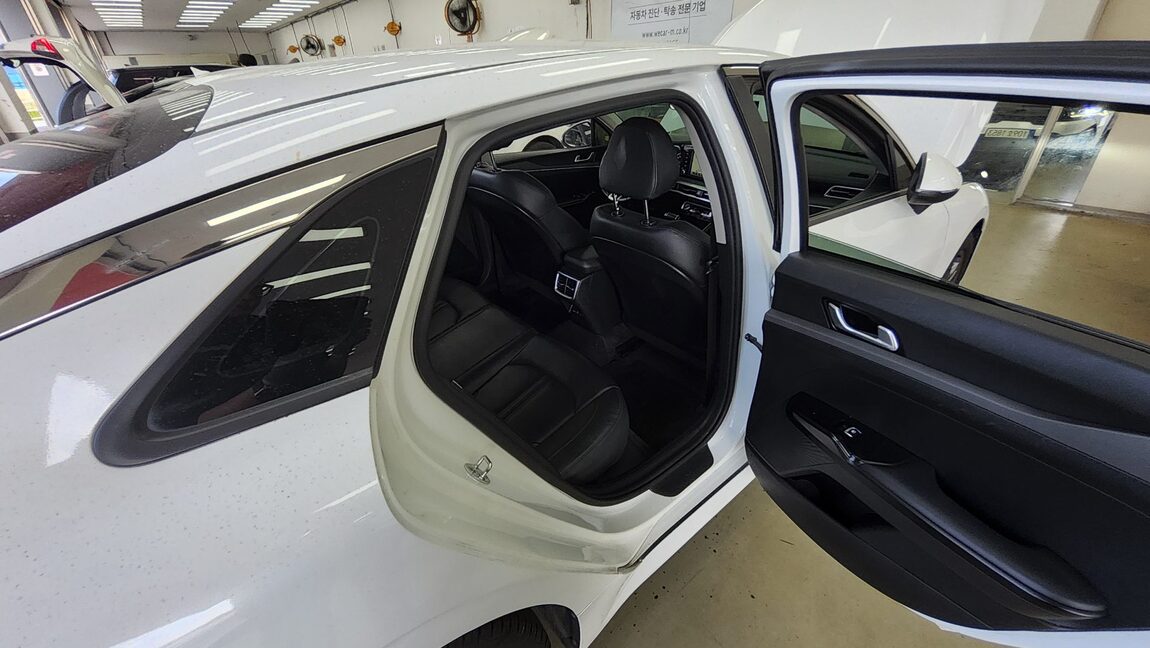 KIA NEW K5 (DL3) 2.0 LPI RENTAL CAR STANDARD 2021 - zdjęcie 13