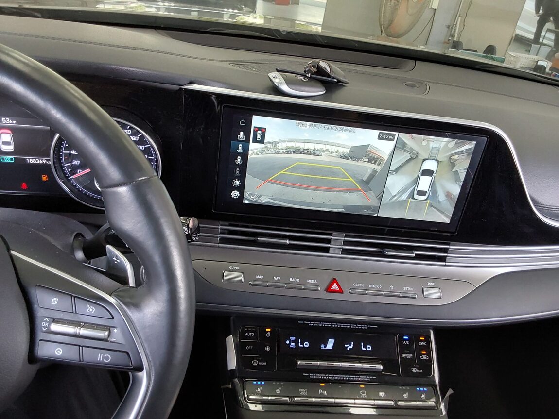 HYUNDAI THE NEW GRANDEUR IG HYBRID 2.4 HEV EXCLUSIVE 2021 - zdjęcie 17