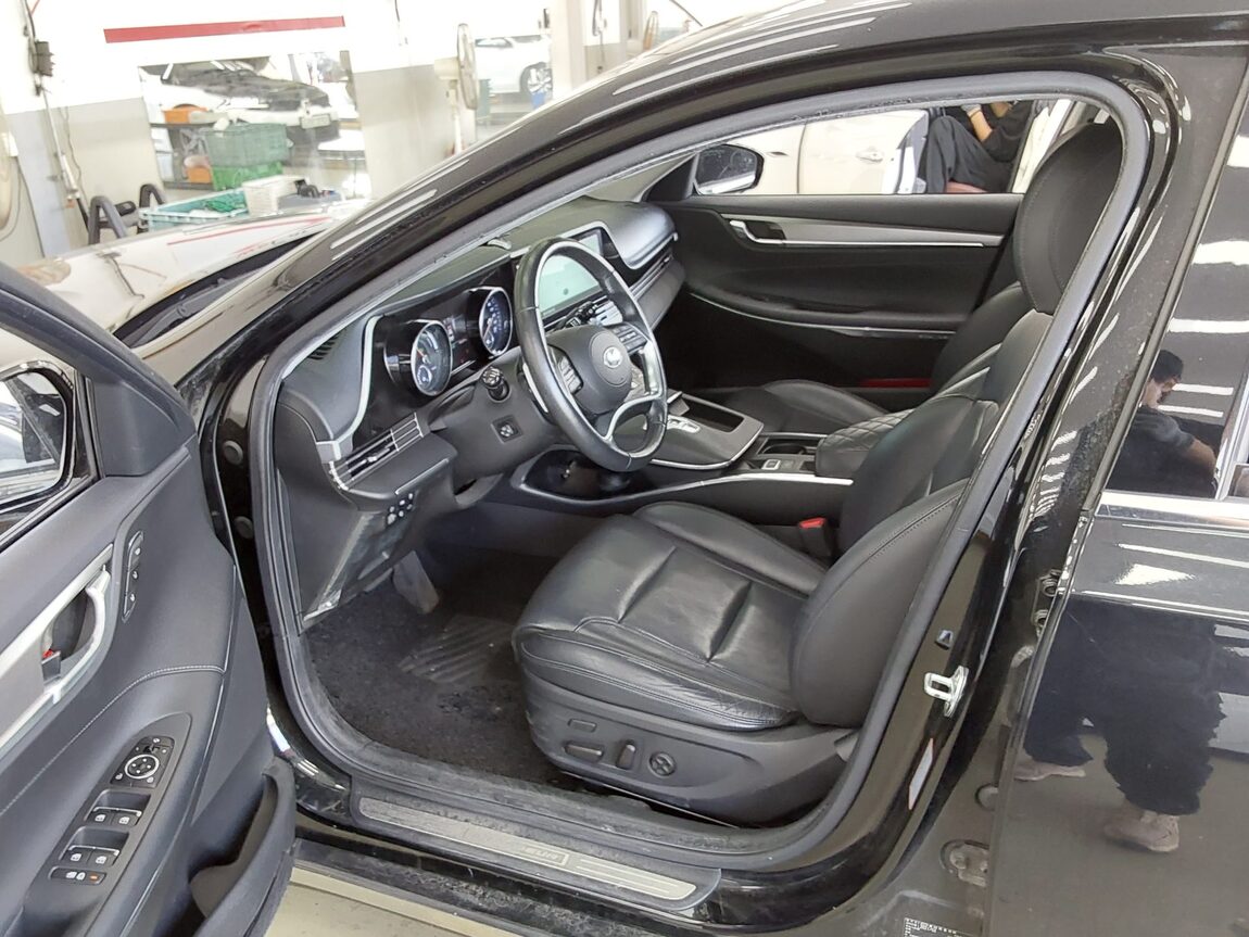 HYUNDAI THE NEW GRANDEUR IG HYBRID 2.4 HEV EXCLUSIVE 2021 - zdjęcie 10