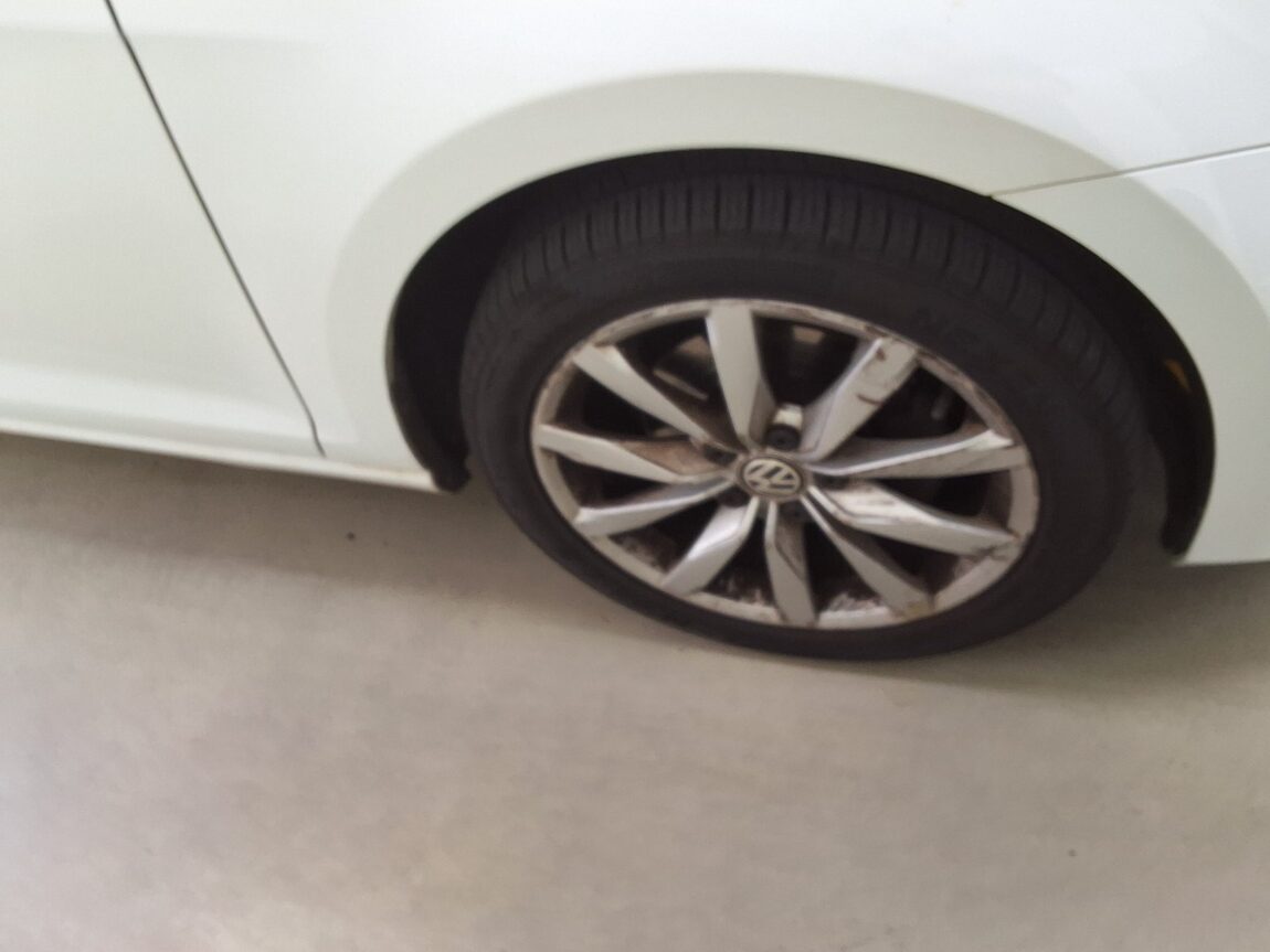 VOLKSWAGEN GOLF (7TH GEN) 2.0 TDI 2015 - zdjęcie 21