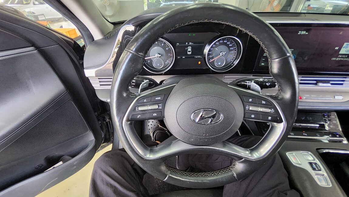HYUNDAI THE NEW GRANDEUR IG GASOLINE 2.5 PREMIUM CHOICE 2020 - zdjęcie 17