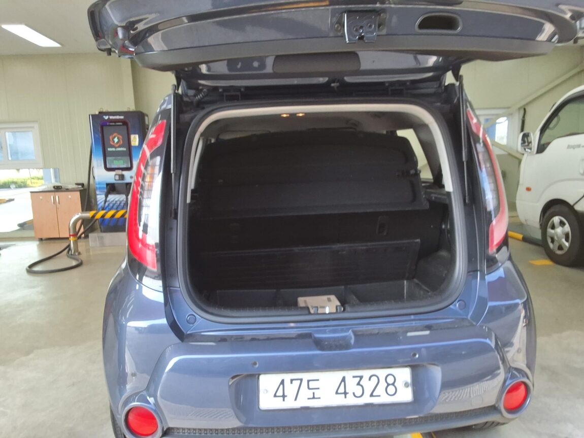 KIA ALL NEW SOUL 1.6 GDI PRESTIGE 2014 - zdjęcie 16