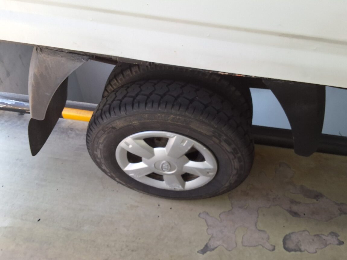 KIA BONGO III CARGO CRDi KING CAB LONG WHEELBASE 2010 - zdjęcie 18