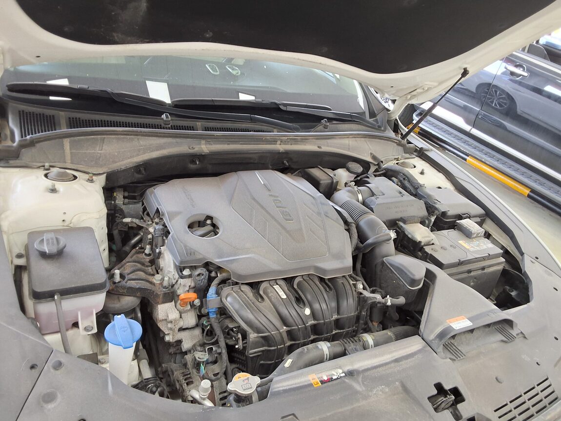 HYUNDAI THE NEW GRANDEUR IG GASOLINE 2.5 LE BLANC 2023 - zdjęcie 21