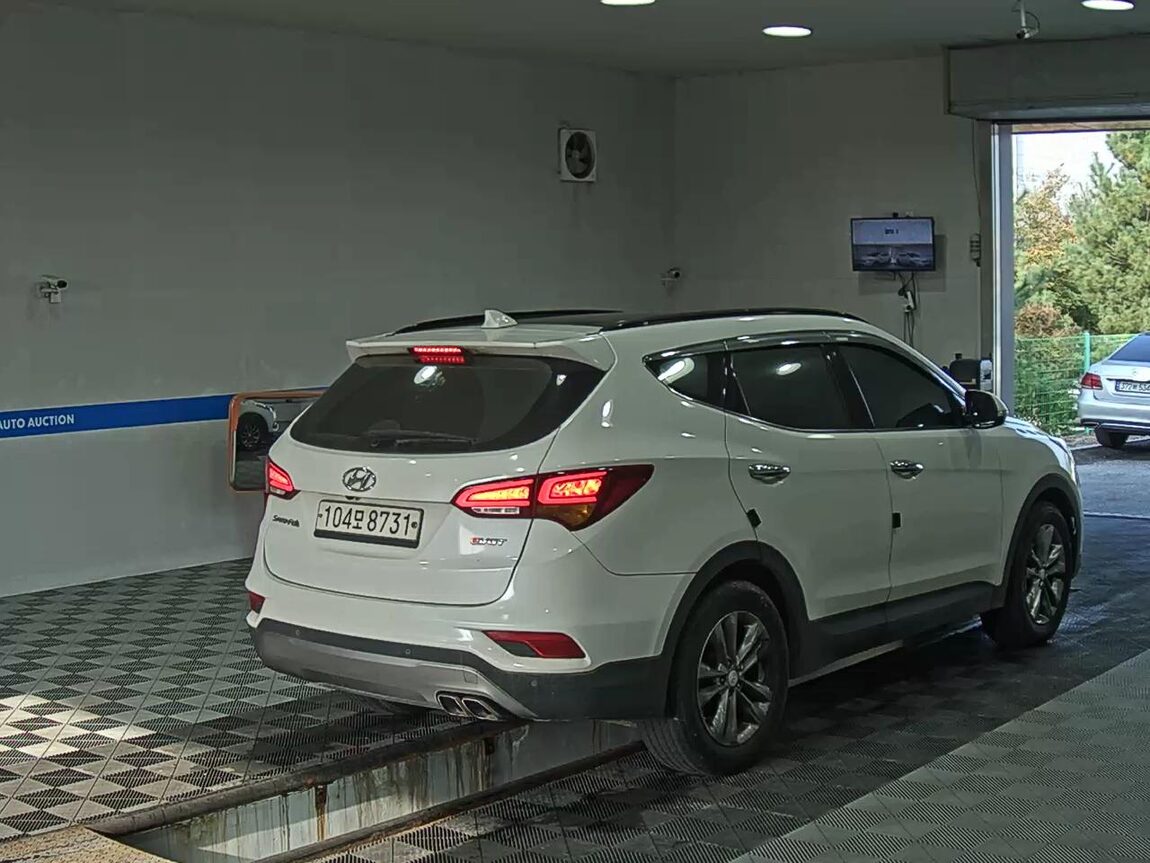 HYUNDAI SANTA FE THE PRIME DIESEL R2.0 2WD PREMIUM 2016 - zdjęcie 5