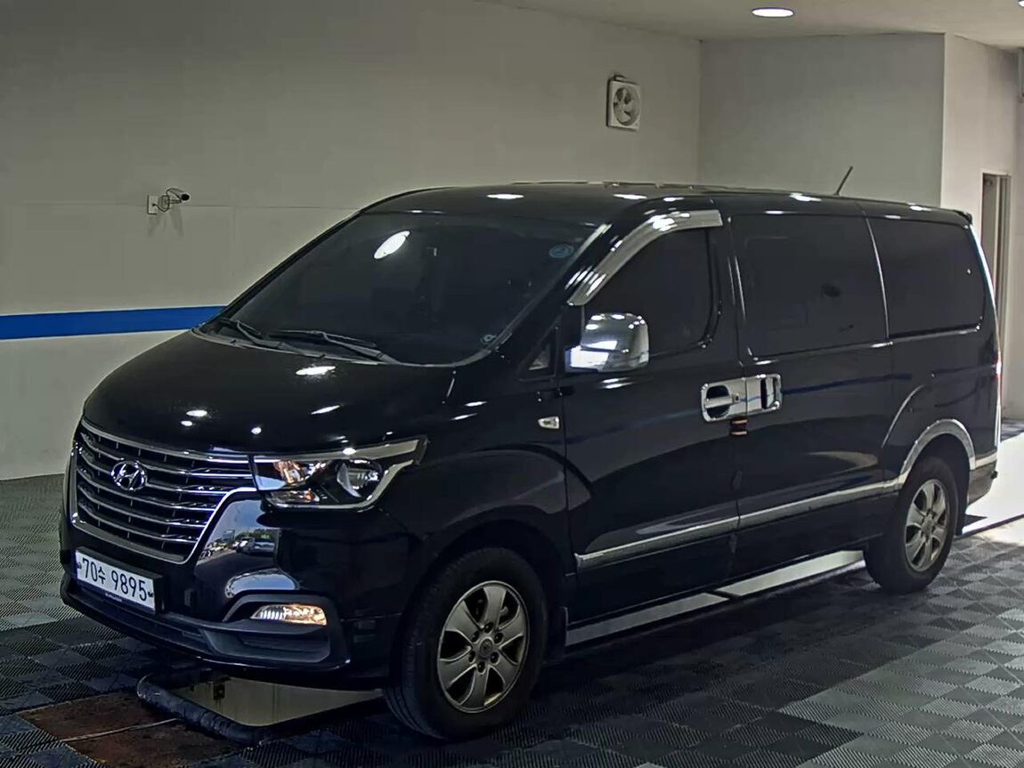 HYUNDAI THE NEW GRAND STAREX 12-SEATER DIESEL 4WD SMART 2020 - zdjęcie 2