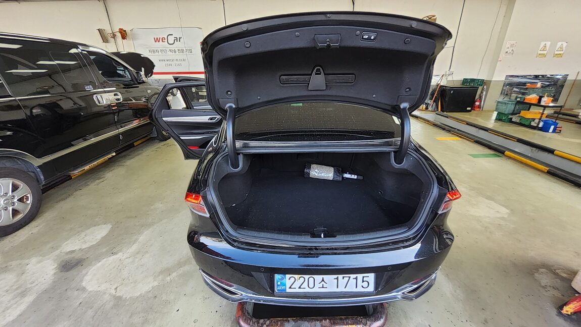 HYUNDAI THE NEW GRANDEUR IG GASOLINE 3.3 EXCLUSIVE 2022 - zdjęcie 15