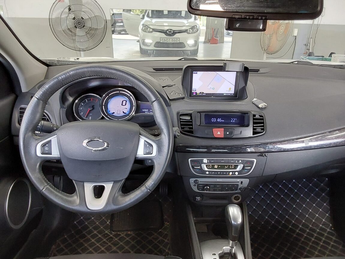 RENAULT (SAMSUNG) SM3 NEO RE 2015 - zdjęcie 11