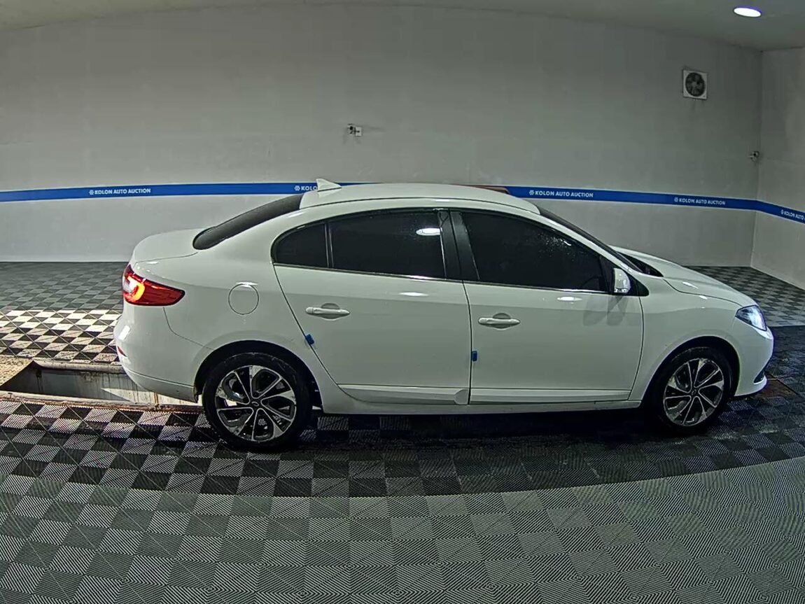 RENAULT (SAMSUNG) SM3 NEO RE 2015 - zdjęcie 4