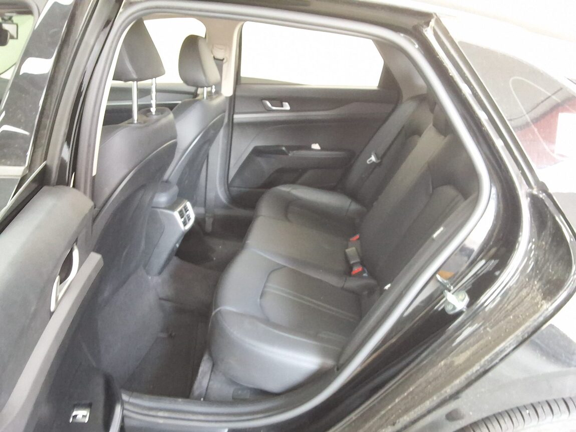 KIA NEW K5 (DL3) 2.0 GASOLINE TRENDY 2023 - zdjęcie 13