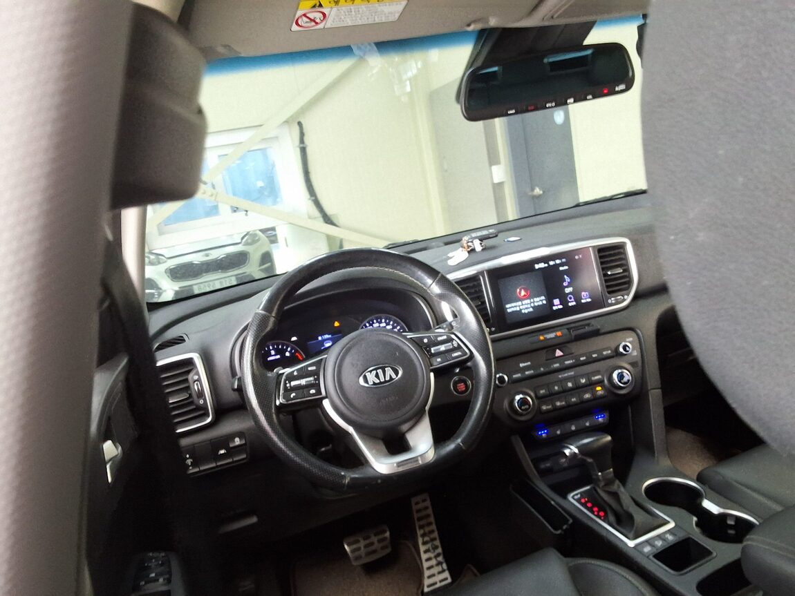 KIA SPORTAGE THE BOLD R2.0 DIESEL 4WD PRESTIGE 2019 - zdjęcie 12