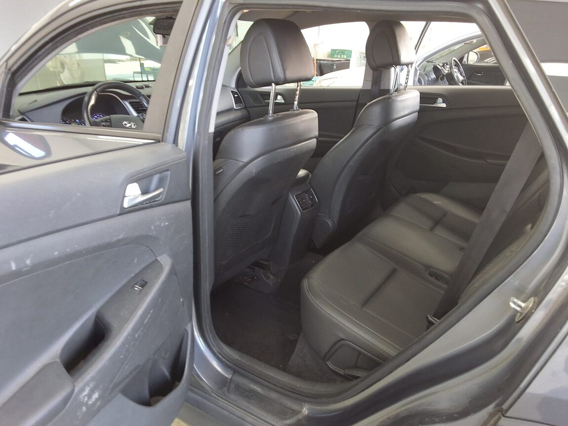 HYUNDAI ALL NEW TUCSON DIESEL R2.0 4WD MODERN 2016 - zdjęcie 12