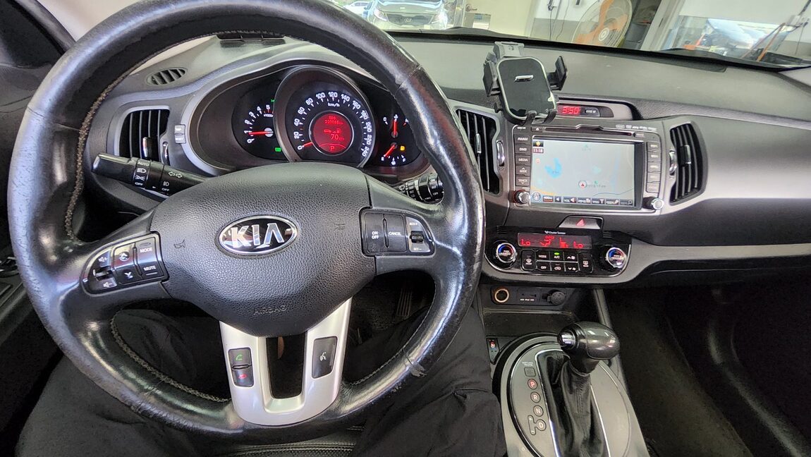 KIA SPORTAGE R DIESEL R2.0 2WD TLX LUXURY MODEL 2013 - zdjęcie 18