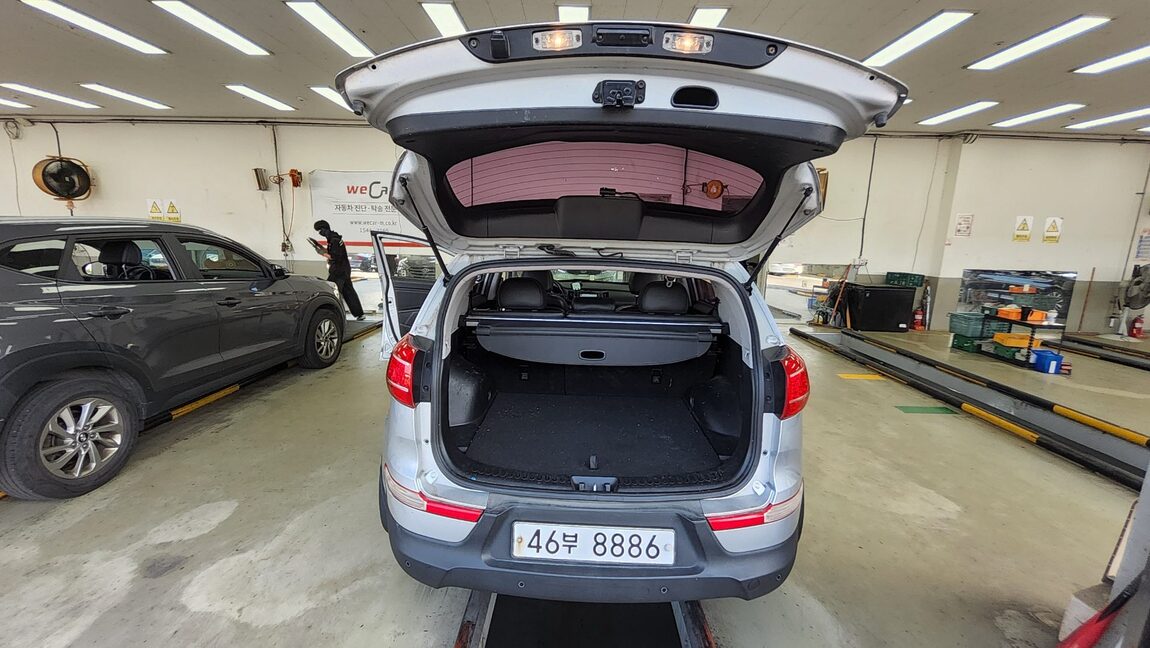 KIA SPORTAGE R DIESEL R2.0 2WD TLX LUXURY MODEL 2013 - zdjęcie 15