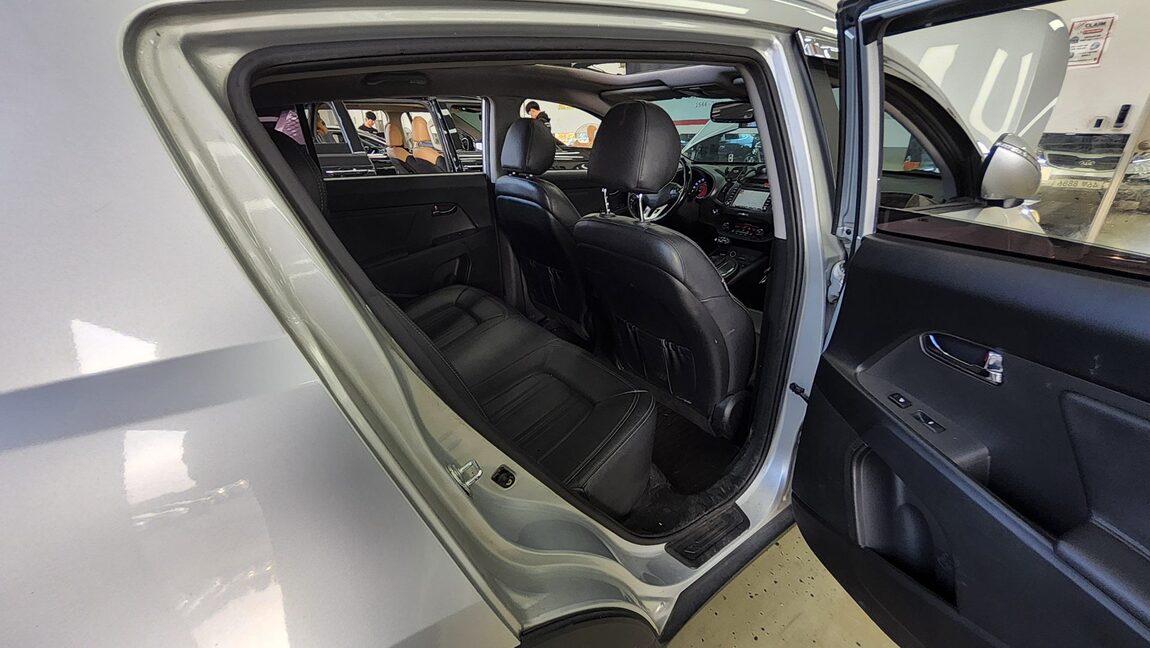 KIA SPORTAGE R DIESEL R2.0 2WD TLX LUXURY MODEL 2013 - zdjęcie 13