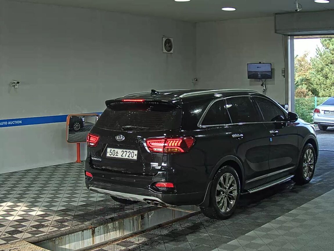 KIA THE NEW SORENTO DIESEL R2.0 4WD PRESTIGE 2018 - zdjęcie 5