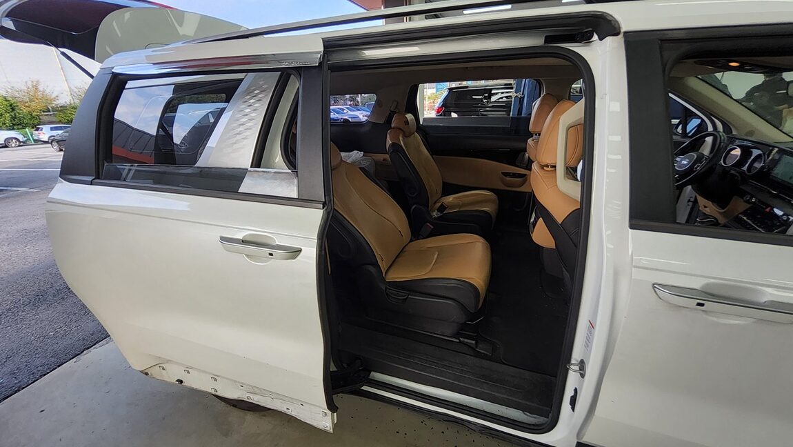 KIA NEW CARNIVAL (KA4) 9-SEATER DIESEL PRESTIGE 2021 - zdjęcie 13