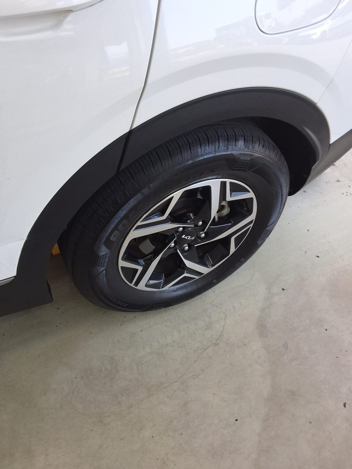 KIA THE ALL NEW SPORTAGE 1.6 GASOLINE 2WD PRESTIGE 2022 - zdjęcie 22