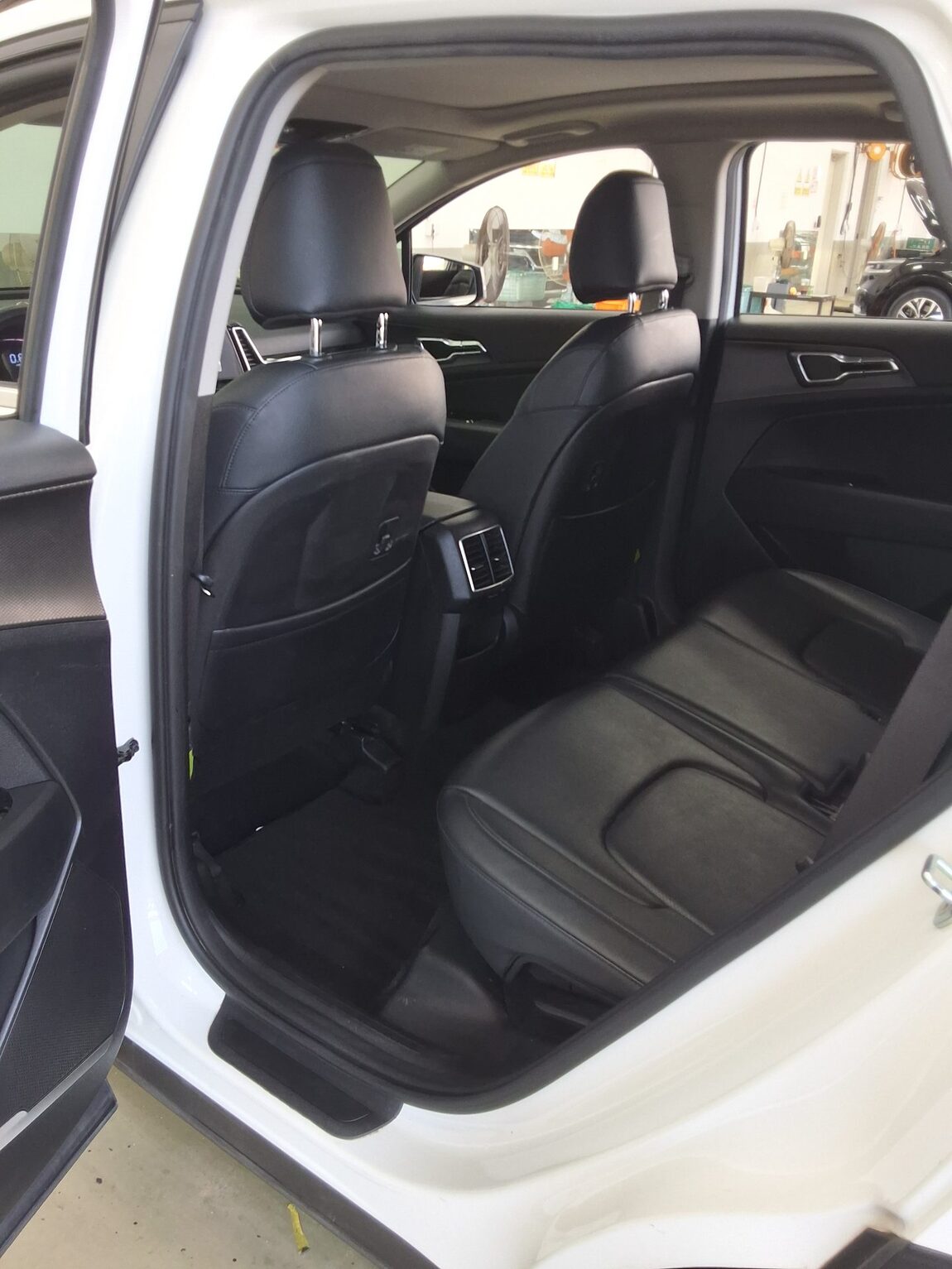 KIA THE ALL NEW SPORTAGE 1.6 GASOLINE 2WD PRESTIGE 2022 - zdjęcie 12