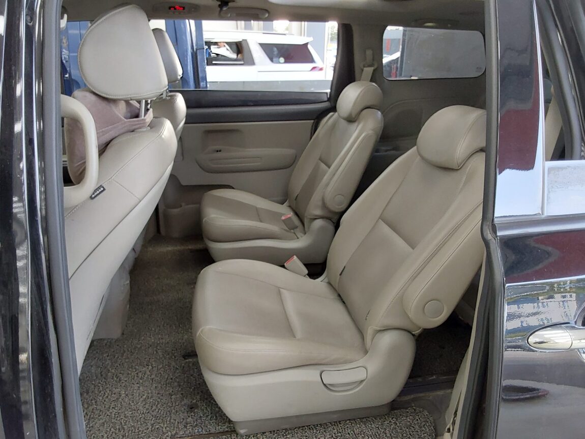 KIA THE NEW CARNIVAL 9-SEATER DIESEL LUXURY 2019 - zdjęcie 12