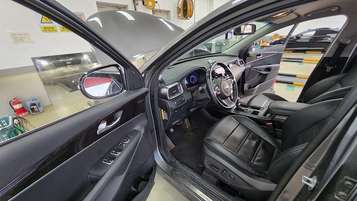 KIA ALL NEW SORENTO R2.2 2WD PRESTIGE 2017 - zdjęcie 10