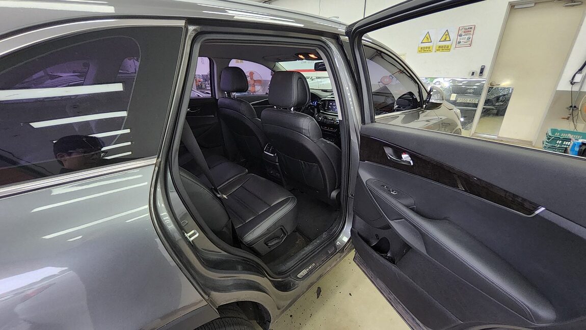 KIA ALL NEW SORENTO R2.2 2WD PRESTIGE 2017 - zdjęcie 13