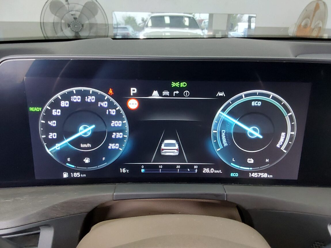 KIA K8 HYBRID HEV SIGNATURE 2023 - zdjęcie 9