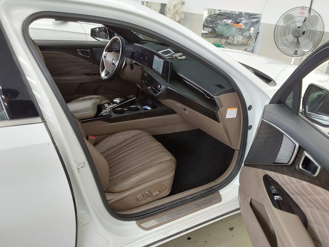 KIA K8 HYBRID HEV SIGNATURE 2023 - zdjęcie 14