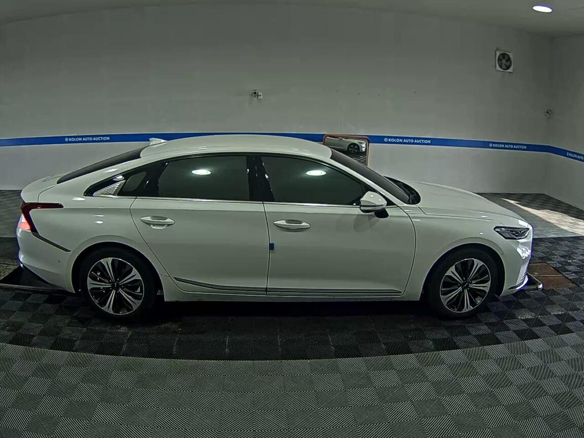 KIA K8 HYBRID HEV SIGNATURE 2023 - zdjęcie 4