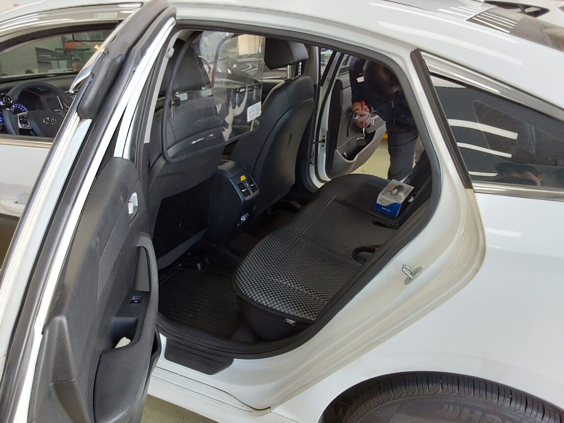 HYUNDAI LF SONATA NEW RISE LPi TAXI STYLE 2021 - zdjęcie 12