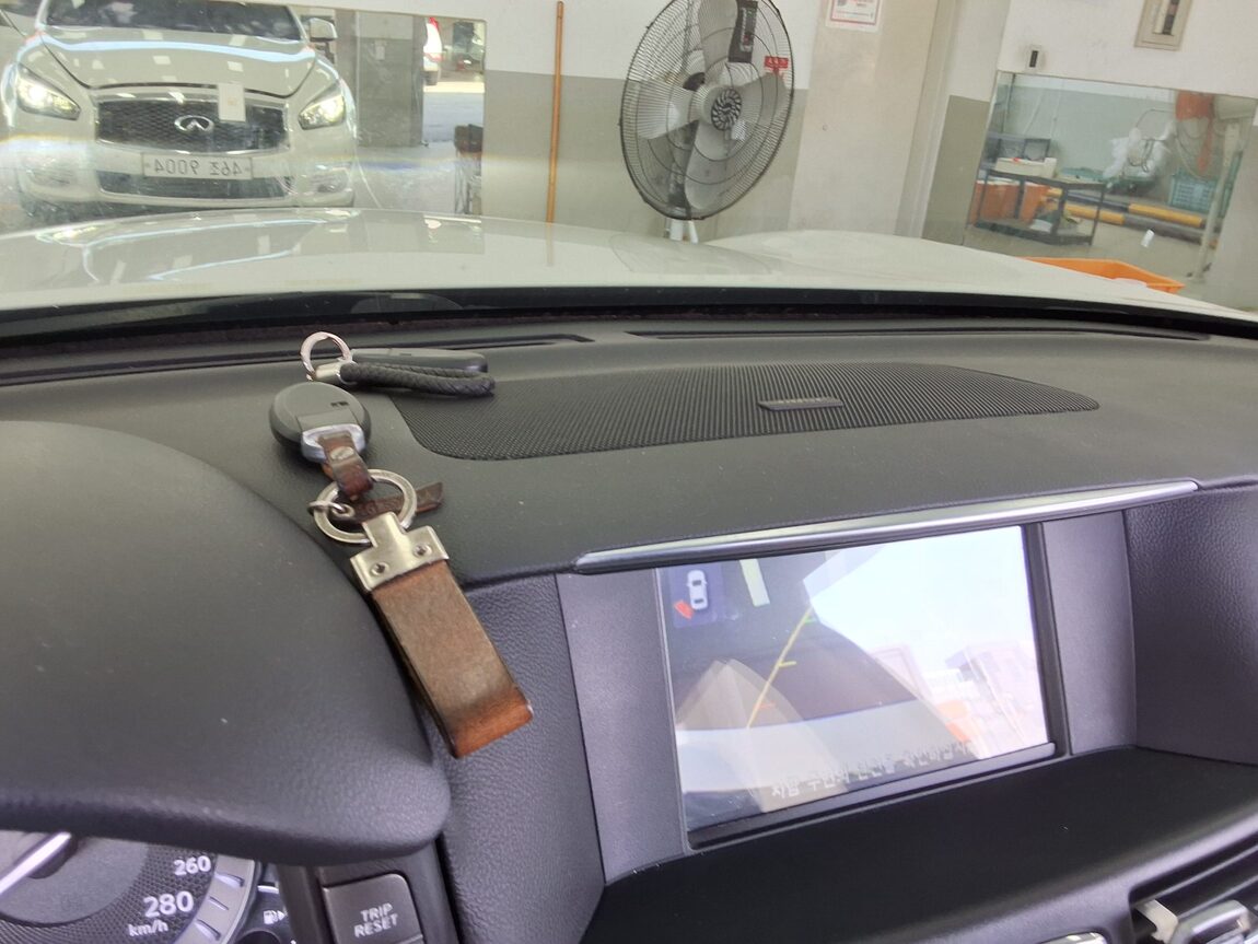 INFINITI Q70 3.7 STYLE 2015 - zdjęcie 17